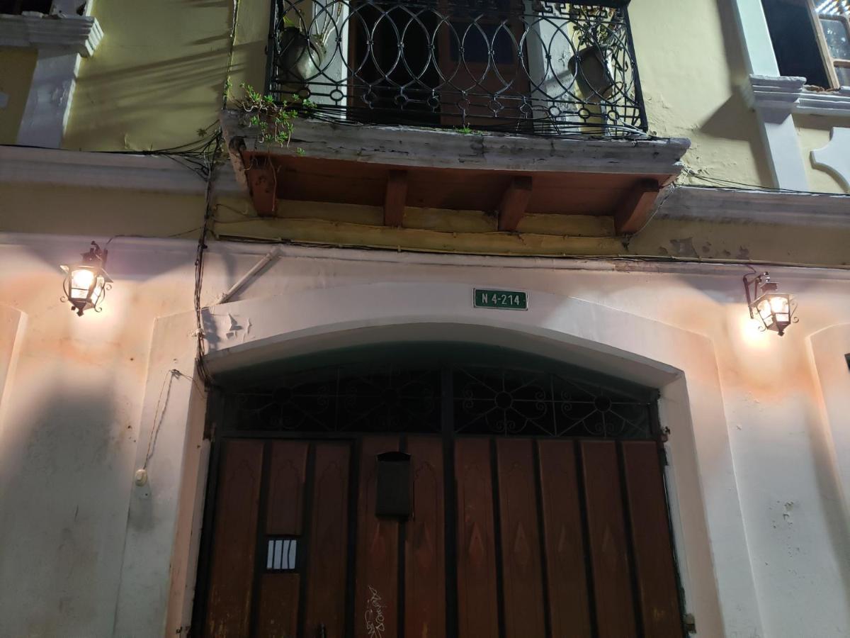 Appartement Casa Vieja Del Centro Historico à Quito Extérieur photo