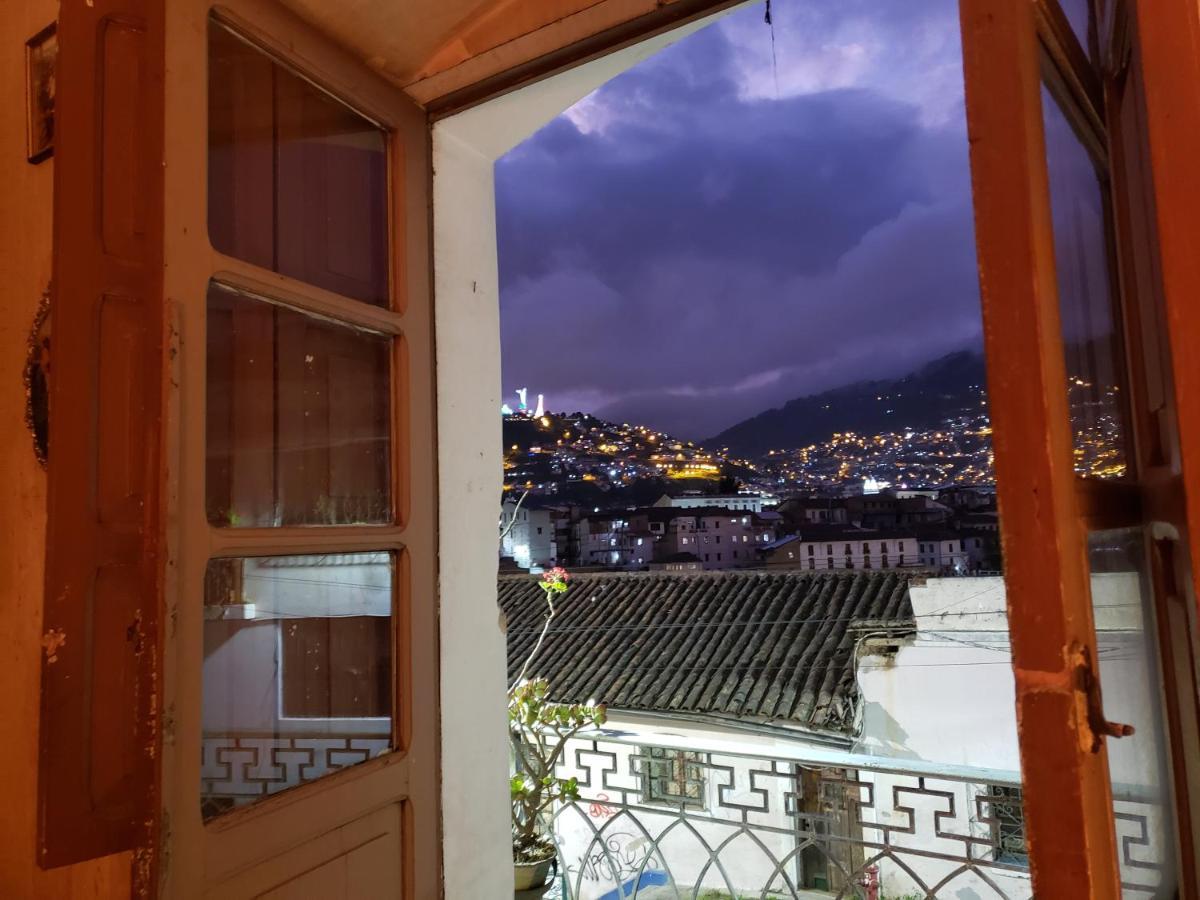 Appartement Casa Vieja Del Centro Historico à Quito Extérieur photo